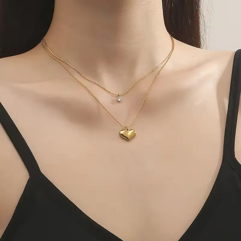 Luxury 18K gold-coated necklace with PVD technology for lifetime durability